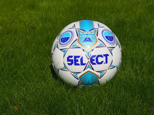 这就走了？！拜仁官方：中国门将刘邵子洋加盟奥地利霍恩俱乐部.